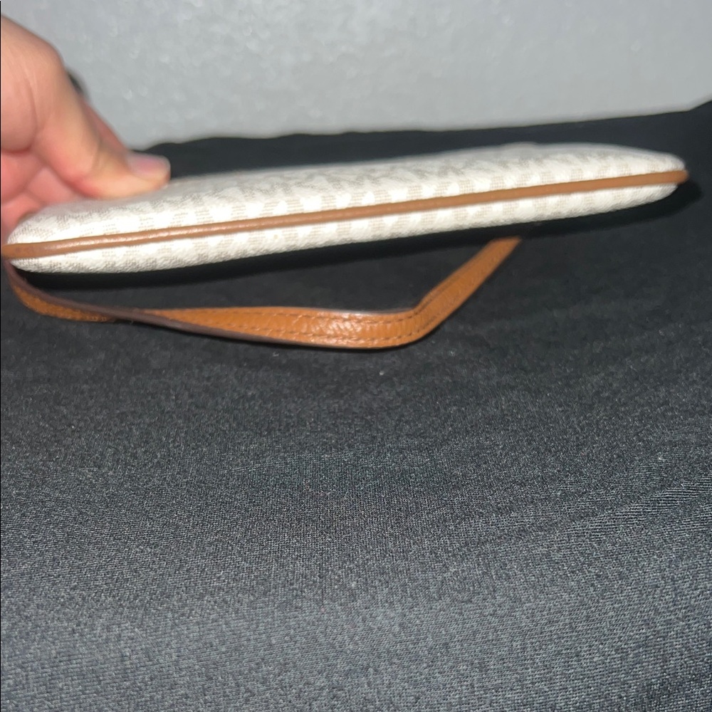 Michael Kors Tan Monogram Clutch - Picture 6 of 7